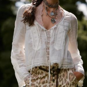 Combhasaki 여성용 Y2K 페어리 긴 소매 스퀘어 넥 셔츠 레이스 패치 워크 시스루 타이 업 프론트 버튼 다운 블라우스 크롭 탑