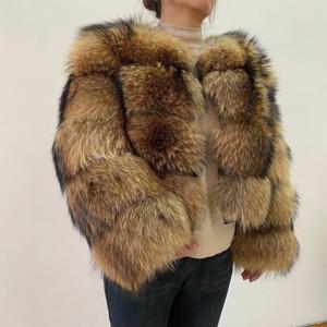 여성 우아한 겨울 스트릿 스타일 고급스러운 코트, 천연 세이블 퍼로 따뜻하고 시크한 아우터