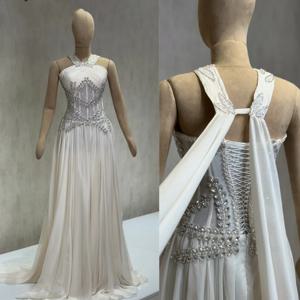 맞춤형 절묘한 쉬폰 플리츠 스팽글 A 라인 홀터 롱 드레스 맞춤형 행사 패션 스파클