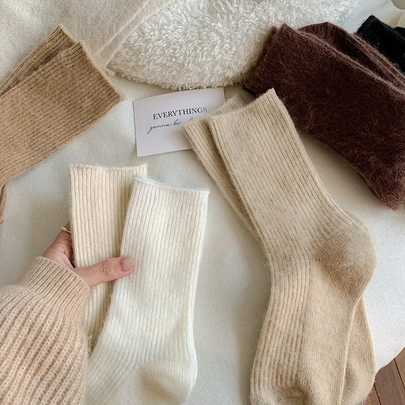 여성 양모 양말 따뜻한 겨울 두꺼운 캐시미어 퍼지 캐주얼 솔리드 컬러 편안한 홈 양말 부드러운 긴 열 고품질