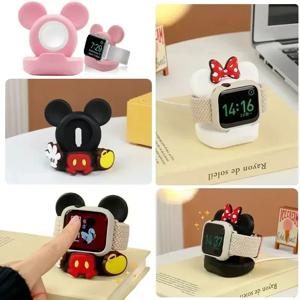 Mickey Mouse Charger Stand Minnie Desktop 거치대 용 Apple Watch 9 8 7 6 5 4 iWatch 3 2 1 SE Cartoon Silicone Charging Base