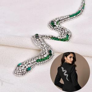 TOPQUEEN 의류 모자 및 가방 용 사문석 철제 라인 석 데칼 바느질 반짝이 라인 석 패치 SP44