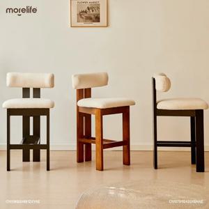 북유럽 복고풍 중세 바 의자 홈 사용 스타일 양고기 플러시 부드러운 가방 등받이 높은 다리 의자 레저 단단한 나무 바 의자