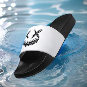 여름 남성 슬리퍼 실내외 캐주얼 미끄럼 방지 비치 샌들 여성 통기성 홈 슈즈 큰 사이즈 36-48