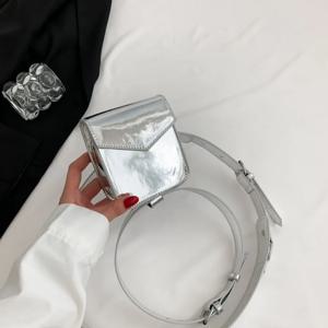 휴대용 펑크 메탈릭 허리 벨트 파우치 고스 레그 링 허벅지 하네스 레그 백 동전 지갑 PU 가죽 광택 패니 팩 아웃도어