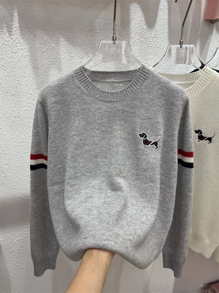 루즈핏 자수 니트 스웨터 여성용 라운드넥 니트 탑 패셔너블 겨울 다용도 베이스 레이어 긴팔 크루넥