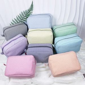 Seersucker Ruffle 화장품 가방 핑크/퍼플 스트라이프 스토리지 메이크업 가방 여성용 지퍼 여행 가방 메이크업 가방