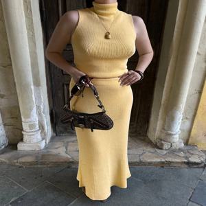 Tossy 우아한 니트웨어 2 피스 세트 롱 드레스 여성 늑골이있는 스웨터 풀오버 및 느슨한 패치 워크 맥시 스커트 세트 숙녀 의상