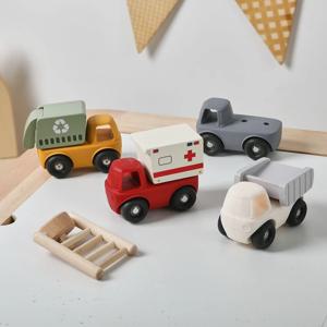 아기를위한 실리콘 아기 Teether 몬테소리 게임 모바일 카트 분리형 만화 자동차 장난감 간호 젖니가 남 반지 BPA 무료 아이 선물