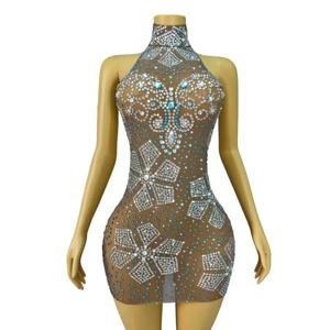 스파클링 다이아몬드 생일 파티 드레스 우아한 무대 공연 의상 여성 등받이 메쉬 쉬어 민소매 슬림 짧은 스커트