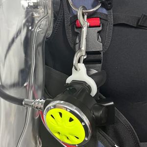 다이빙 2단계 퀵 릴리스 버클 스쿠버 다이빙 실리콘 레귤레이터 클립 마우스피스 레귤레이터 목걸이 홀더