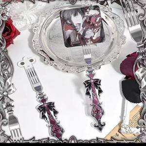 고딕 스타일 크리 에이 티브 아크릴 포크 ACG 상품 시계 사진 촬영 시계 ACG 장식 장난감 코스프레 액세서리 의상 배지