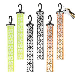 안전 반사판 펜던트 안전 의류 배낭 키 체인 스트랩 러닝 사이클링을위한 가볍고 휴대용 야외 도구