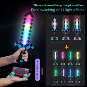 픽셀 아트 LED 야간 조명 - 다이아몬드 검 & 횃불 열쇠고리, USB/플러그인 데스크탑 램프, 게임 팬들을 위한 멋진 선물 어린이 소년 소녀