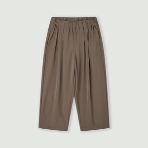 핀턱 배기 팬츠_CC5AL807