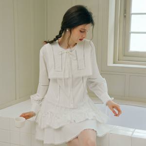 [10월30일 예약배송] Cest_Pure white lace ribbon blouse