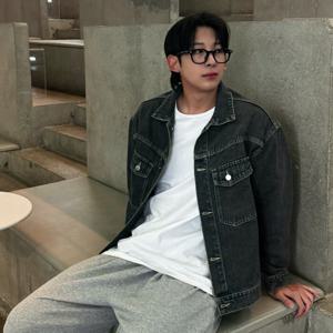 [브리치]  / 모바 남자 루즈 오버핏 카라 버튼 브랜드 데님 청 자켓