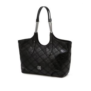 블랙 소가죽 자수 포인트 DD로고 체인 숄더백 L DCBA6E320