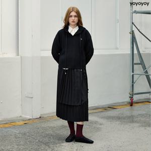 yoyoyoy여성[최초가 149000원] 버클 플리츠 랩스커트 블랙_AI08WNPSK02