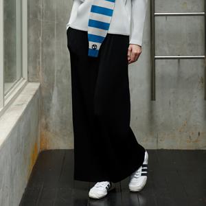 yoyoyoy여성[최초가 110000원] 베이직 스트레이트 플리츠 팬츠 블랙_AJ08WNPSL34