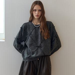 리본 디테일 글리터 믹스 라운드넥 니트