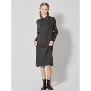 [하프클럽] 하이넥 집업 니트 원피스 (택가격 112000원)