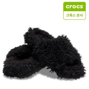 크록스 본사 210912-001 샤기 퍼 슬라이드 우먼