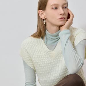 (LeOT)] 울 블렌디드 헤어리 니트 베스트