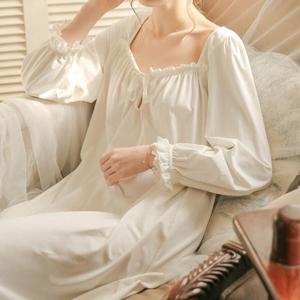 에이치플러스몰 여성빅사이즈 긴팔파자마 원피스실크 홈웨어 공주잠옷 긴팔 파자마 원피스 실크