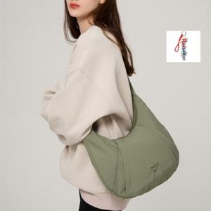 리복 클래식 심플 대용량 크로스바디 숄더백 가방 고리 포함