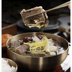 참맛있데이 이효진 궁중 뼈없는 특갈비탕 800g 10팩 (호주/뉴질랜드산)
