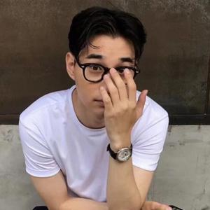 베이직 블루라이트차단 뿔테 안경 남녀공용 기본 패션 뿔테안경테