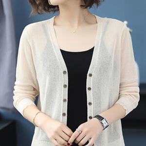 여성용 여름 가디건 루즈핏 무지 트리밍 펀칭 통기성 시원한 베이직 중년여성 빅사이즈 엄마옷 카디건
