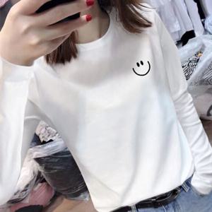 KNMAT화이트 라운드 티 여 긴팔 레깅스 순면 이너 베이직 스마일 셔츠 긴팔 여성 화이트 티셔츠 여성 루즈