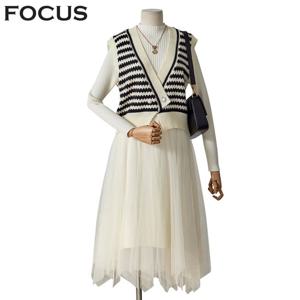 [포커스]니트조끼 샤원피스 세트_FW3K7ST0344