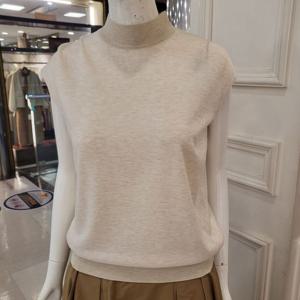 [BCBG] 비씨비지 봄24 TUCK 장식 니트  B4A2K319