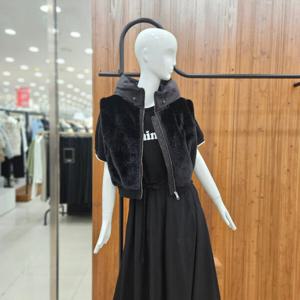 [지컷]지컷 후드 퍼 포인트 다운베스트 7224417600_DJ
