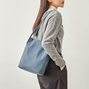 [아이띵소] SLIM NEAT BAG _CHIC 슬림 니트백 _시크