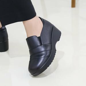 제이슈 / 제이슈 소가죽 초이 통굽 슬립온 5.5cm