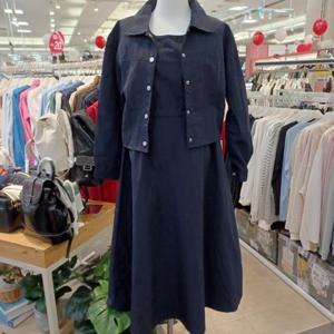 Latium HC06 숏짧은 카라 쟈켓  민소매 A라인 플레어 바스락 로이스투피스 세트 T2523se03N
