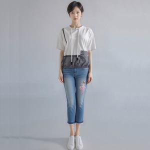 [르니앤맥코이(여성)]25년 봄 여름 호주머니 배색 스트링 티셔츠 MM05TS721FJY-DR