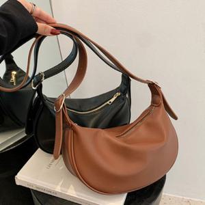 보부상레더반달백 크로스 숄더 호보 에코백 토드백
