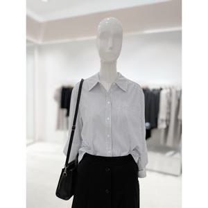 [숲]등판 배색레터링 칠부소매 셔츠 SB8LS302