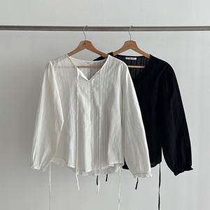 여성 단가라 오픈넥 뒷끈 블라우스