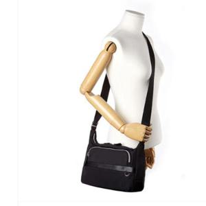 아메리칸투어리스터(롯데마트 구미) L01 SWAN GK209002 BLACK 심플하고 가볍고 수납편리한크로스여성백