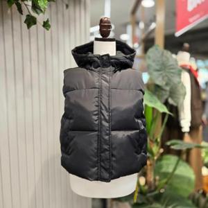스테파니 HC05 데이후드패딩조끼베스트 N24NJ4407HK11