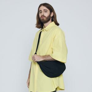[카고브로스]CB HALF CIRCLE CROSS BAG (BLACK)