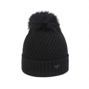 [다이나핏 공식](택가79,000원) 트리니티 방울 비니_YWW22C25Z1