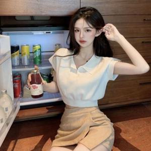 반팔티 500278 카라 반팔 카라티 크롭 브이넥 요키치