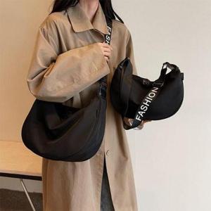 2사이즈 백 레터링 장바구니 휴가 가방 쇼핑백 크로스백 쇼퍼백 패션 여행용 숄더백 가방 토트백 반달